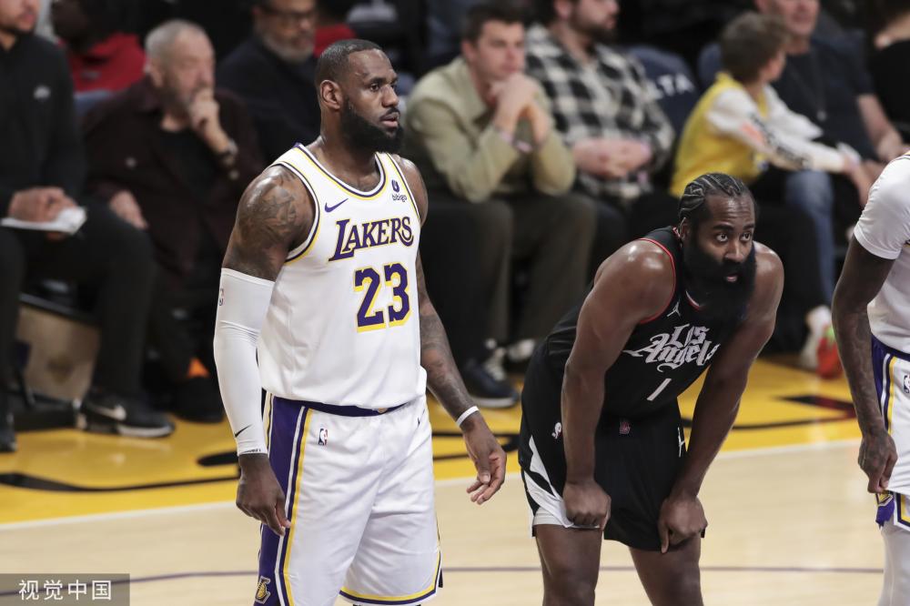 谢尔基在法 谢尔基在法