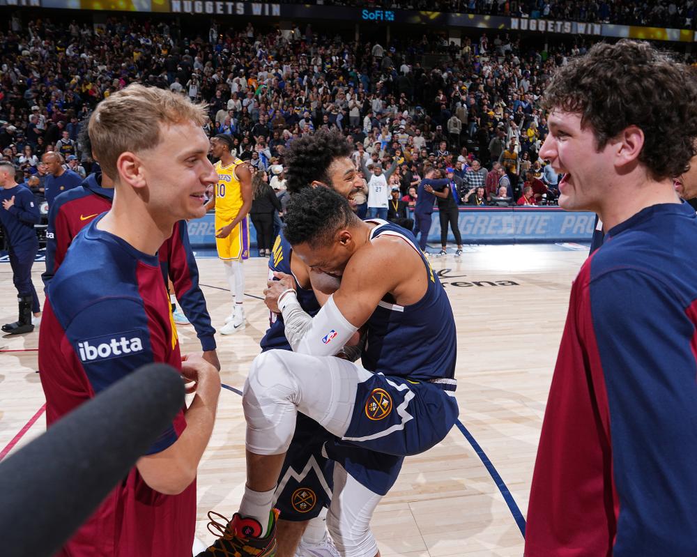 拥有更大自 拥有更大自